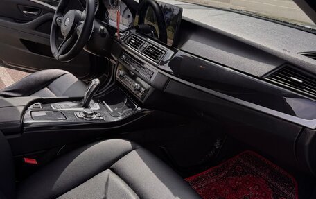 BMW 5 серия, 2013 год, 1 550 000 рублей, 11 фотография