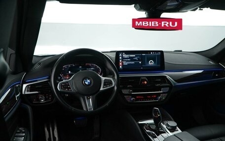 BMW 5 серия, 2021 год, 4 099 050 рублей, 6 фотография