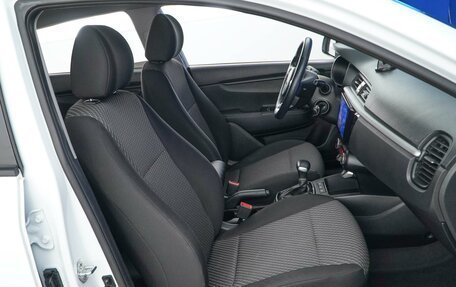 KIA Rio IV, 2020 год, 1 699 077 рублей, 8 фотография