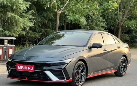 Hyundai Elantra, 2023 год, 1 590 060 рублей, 1 фотография