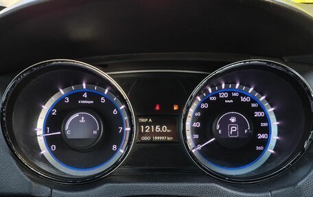 Hyundai Sonata VI, 2012 год, 629 000 рублей, 2 фотография