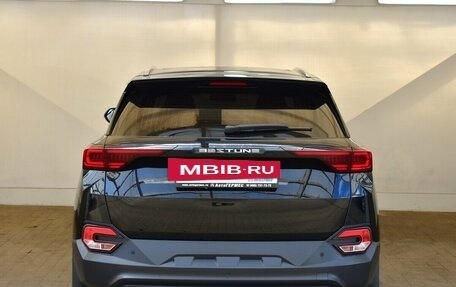 FAW Bestune T77, 2022 год, 1 600 000 рублей, 3 фотография