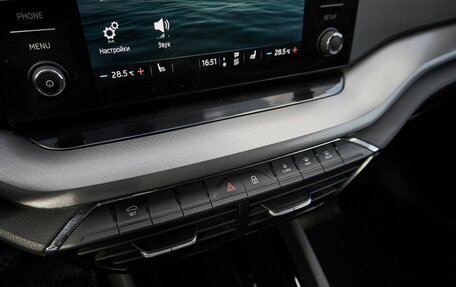 Skoda Octavia IV, 2021 год, 2 340 000 рублей, 11 фотография
