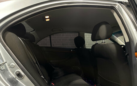 Toyota Avensis III рестайлинг, 2008 год, 920 000 рублей, 10 фотография
