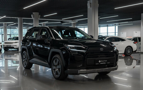 Toyota RAV4, 2026 год, 4 200 000 рублей, 2 фотография