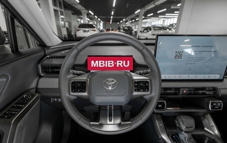 Toyota RAV4, 2026 год, 4 200 000 рублей, 11 фотография