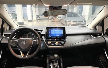 Toyota Corolla, 2022 год, 1 700 000 рублей, 2 фотография