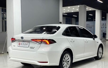 Toyota Corolla, 2022 год, 1 700 000 рублей, 3 фотография