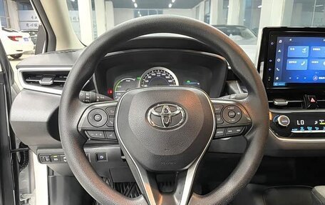 Toyota Corolla, 2022 год, 1 700 000 рублей, 14 фотография