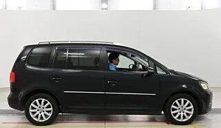 Volkswagen Touran III, 2011 год, 671 648 рублей, 6 фотография