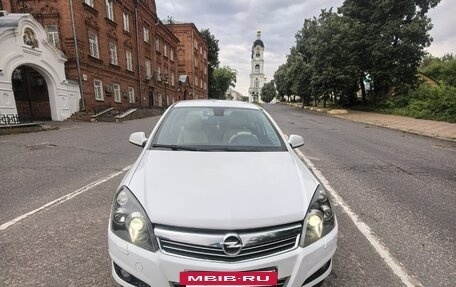 Opel Astra H, 2010 год, 620 000 рублей, 3 фотография