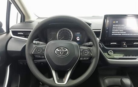 Toyota Corolla, 2021 год, 1 670 000 рублей, 6 фотография