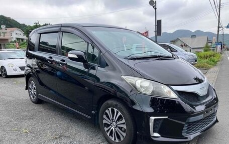 Honda Freed I, 2014 год, 880 000 рублей, 3 фотография