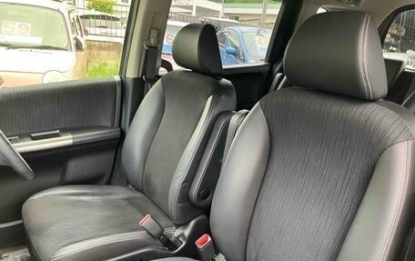 Honda Freed I, 2014 год, 880 000 рублей, 17 фотография