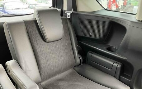 Honda Freed I, 2014 год, 880 000 рублей, 24 фотография