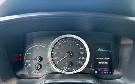 Toyota Corolla, 2023 год, 1 750 000 рублей, 16 фотография