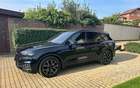 Volkswagen Touareg III, 2019 год, 5 190 000 рублей, 2 фотография