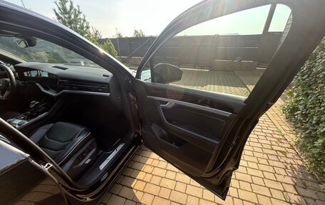 Volkswagen Touareg III, 2019 год, 5 190 000 рублей, 20 фотография