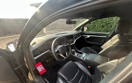 Volkswagen Touareg III, 2019 год, 5 190 000 рублей, 14 фотография