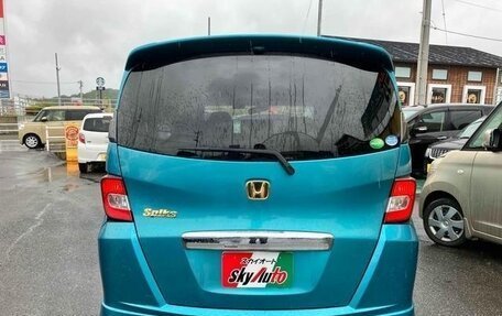 Honda Freed I, 2013 год, 790 000 рублей, 6 фотография