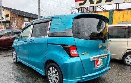 Honda Freed I, 2013 год, 790 000 рублей, 5 фотография