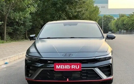 Hyundai Elantra, 2023 год, 1 590 060 рублей, 2 фотография