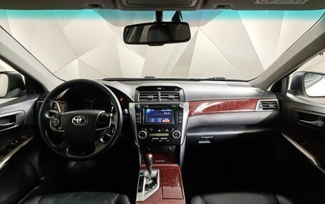 Toyota Camry, 2013 год, 1 349 000 рублей, 14 фотография