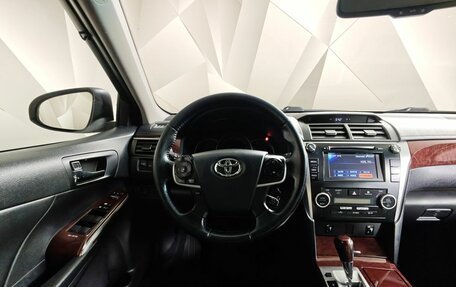 Toyota Camry, 2013 год, 1 349 000 рублей, 20 фотография