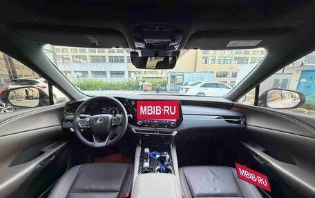 Lexus RX IV рестайлинг, 2024 год, 8 870 999 рублей, 7 фотография