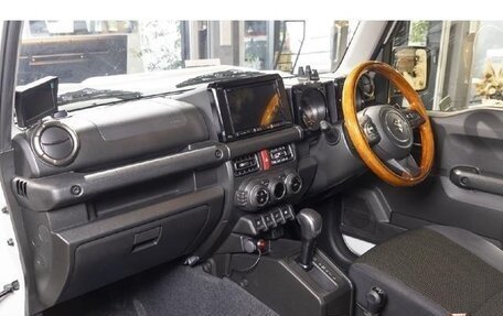 Suzuki Jimny, 2023 год, 1 599 017 рублей, 10 фотография