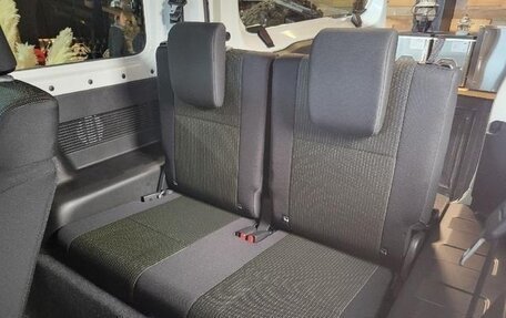 Suzuki Jimny, 2023 год, 1 599 017 рублей, 13 фотография