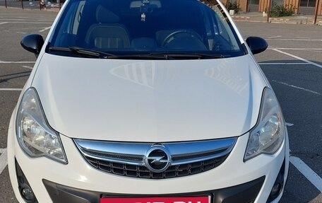 Opel Corsa D, 2012 год, 860 000 рублей, 1 фотография