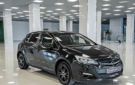 Opel Astra J, 2013 год, 514 000 рублей, 3 фотография