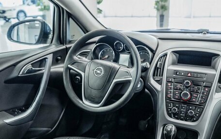 Opel Astra J, 2013 год, 514 000 рублей, 9 фотография