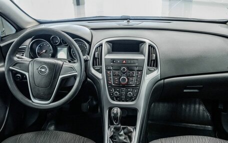 Opel Astra J, 2013 год, 514 000 рублей, 10 фотография