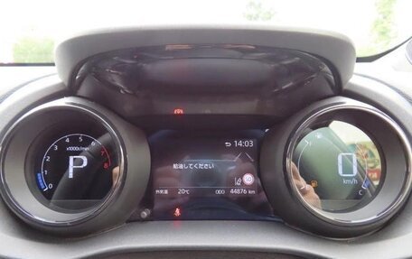 Toyota Yaris, 2023 год, 1 150 400 рублей, 19 фотография