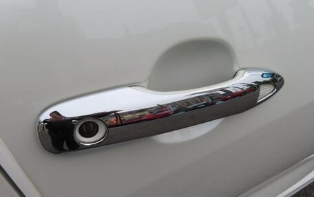 Toyota Yaris, 2023 год, 1 150 400 рублей, 33 фотография