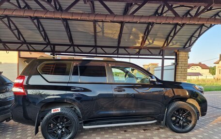 Toyota Land Cruiser Prado 150 рестайлинг 2, 2013 год, 3 150 000 рублей, 26 фотография