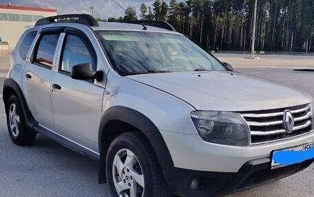Renault Duster I рестайлинг, 2013 год, 900 000 рублей, 3 фотография