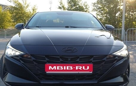 Hyundai Elantra, 2021 год, 2 000 000 рублей, 8 фотография