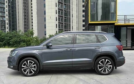 Volkswagen Tharu, 2022 год, 1 420 000 рублей, 4 фотография