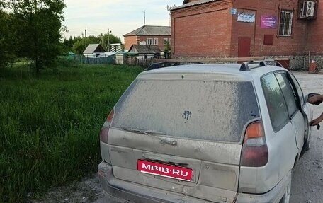 Nissan Wingroad I, 1998 год, 60 000 рублей, 1 фотография