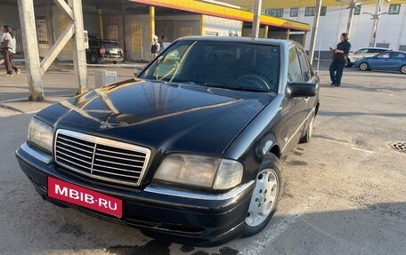 Mercedes-Benz C-Класс, 1995 год, 220 000 рублей, 1 фотография