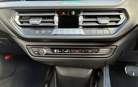 BMW 1 серия, 2023 год, 1 750 400 рублей, 21 фотография