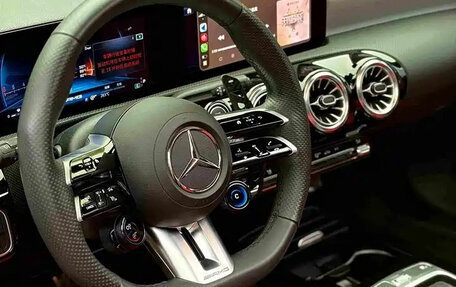 Mercedes-Benz A-Класс, 2022 год, 1 540 500 рублей, 8 фотография
