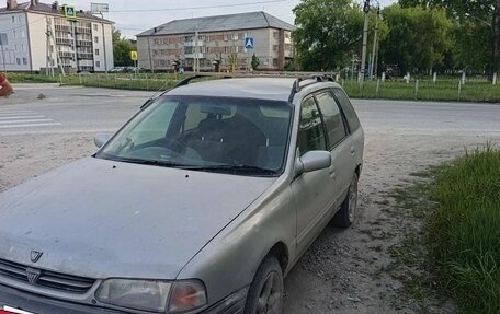 Nissan Wingroad I, 1998 год, 60 000 рублей, 5 фотография
