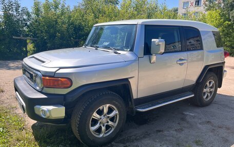 Toyota FJ Cruiser, 2007 год, 2 200 000 рублей, 4 фотография