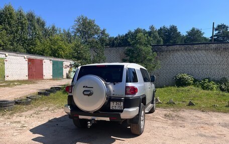 Toyota FJ Cruiser, 2007 год, 2 200 000 рублей, 8 фотография