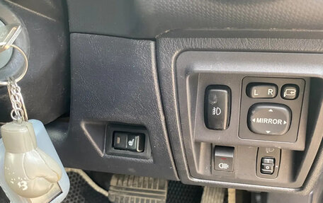 Nissan Kix, 2009 год, 839 000 рублей, 9 фотография