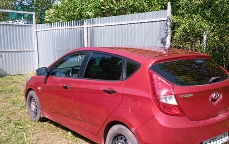 Hyundai Solaris II рестайлинг, 2012 год, 600 000 рублей, 2 фотография
